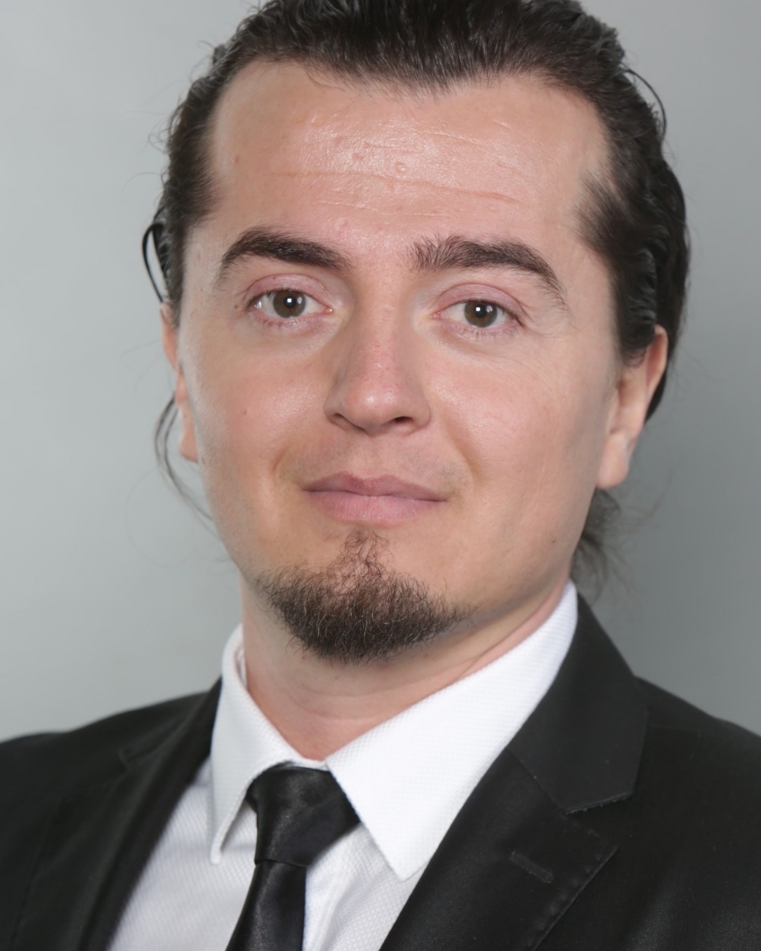 Profilbild von Özgür
