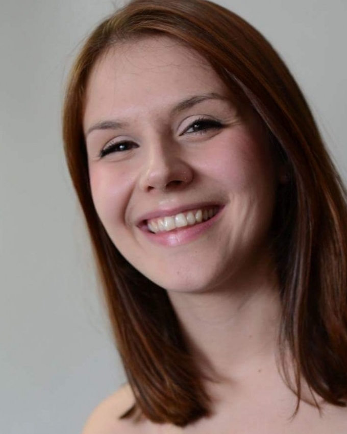 Profilbild von Amela