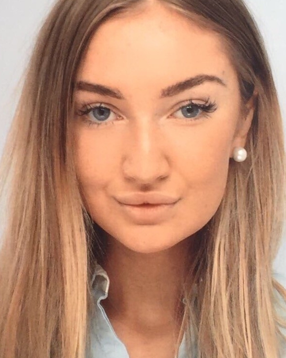 Profilbild von Mona