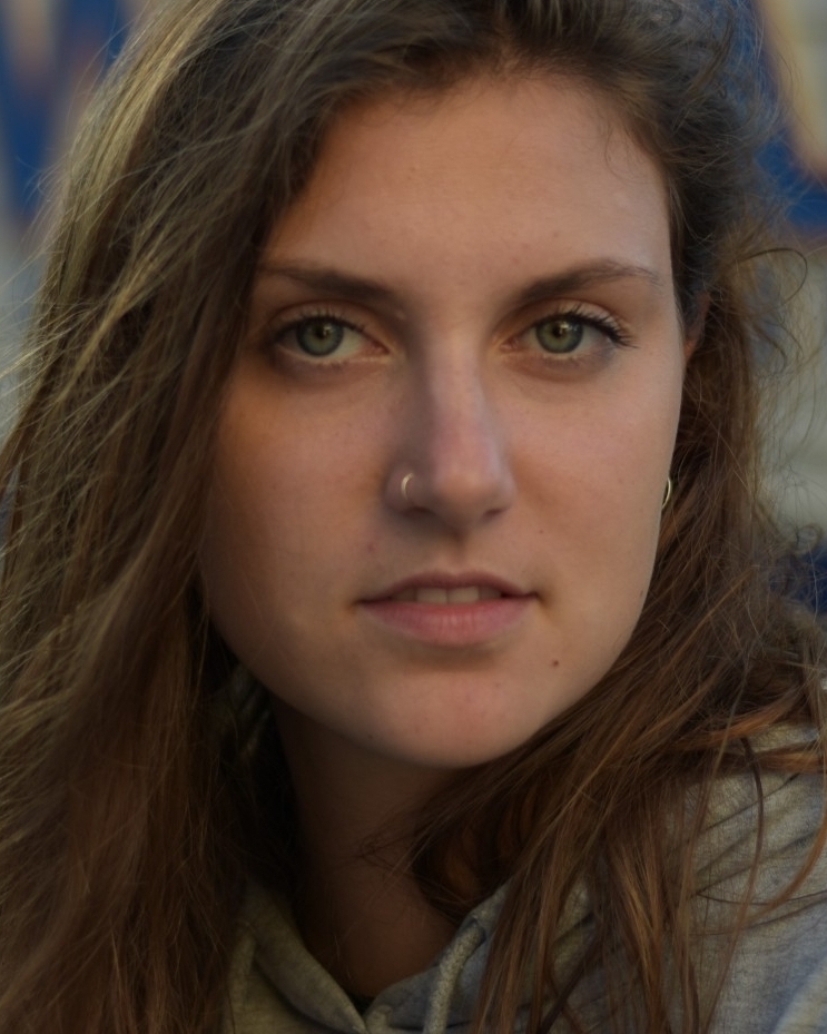 Profilbild von Ana Simona