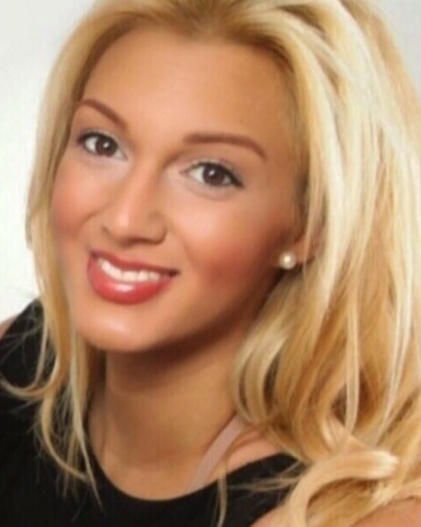 Profilbild von Yasmina