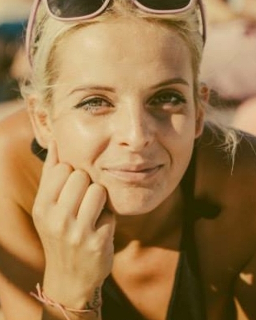 Profilbild von Julia-Anastasia
