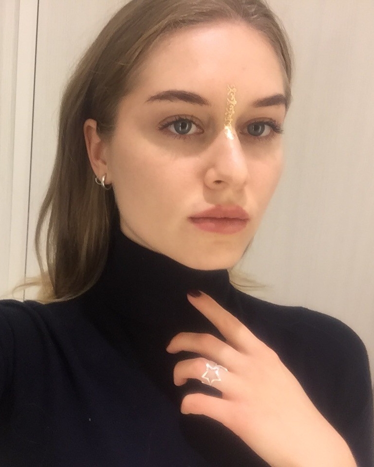Profilbild von Leonora