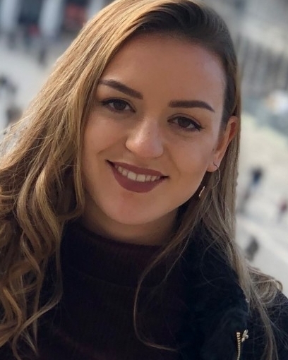Profilbild von Elena