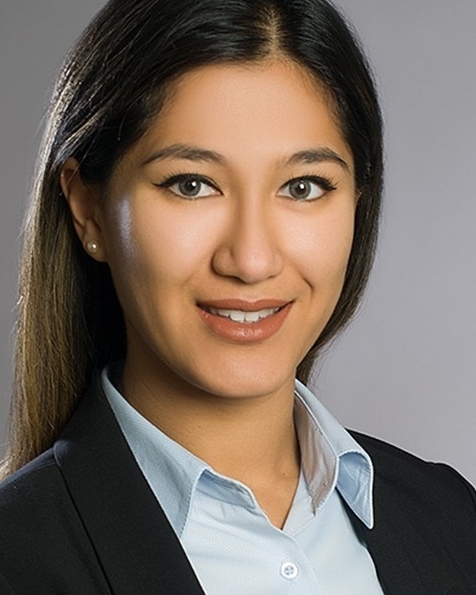 Profilbild von Yasmina