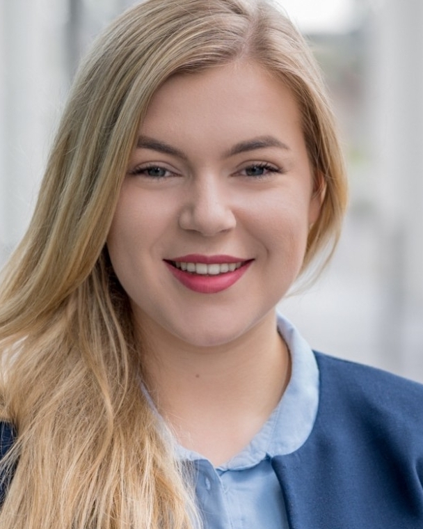 Profilbild von Nina