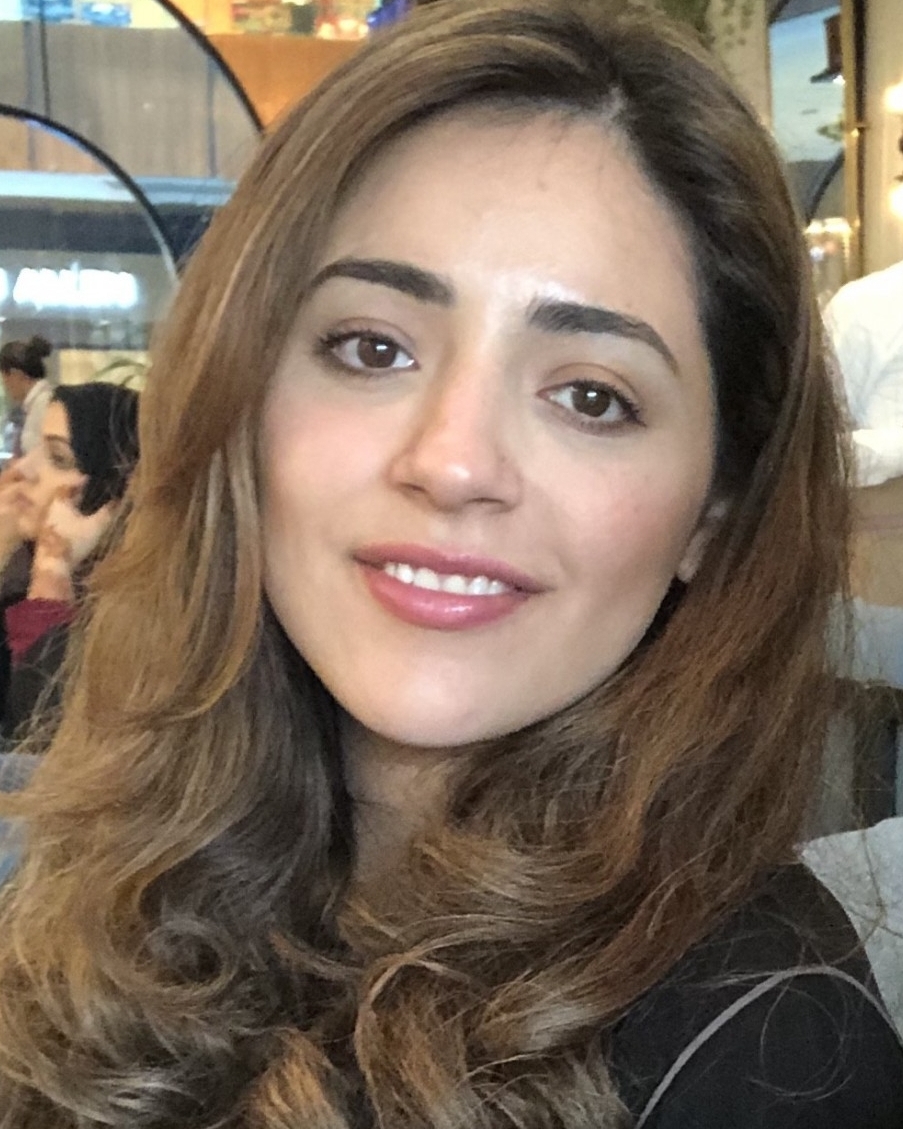 Profilbild von Helena Dominic