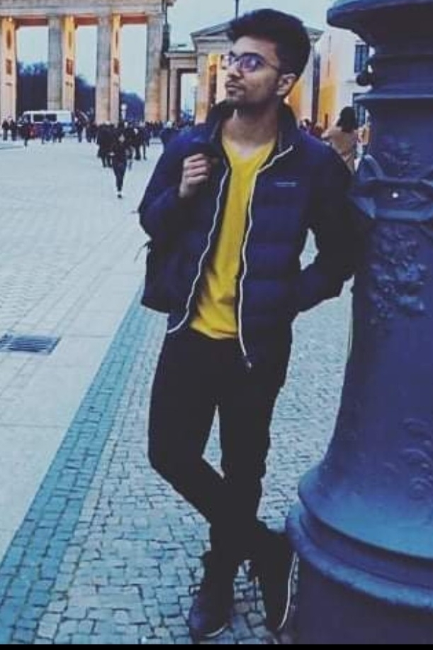 Weiteres Foto von Laraib