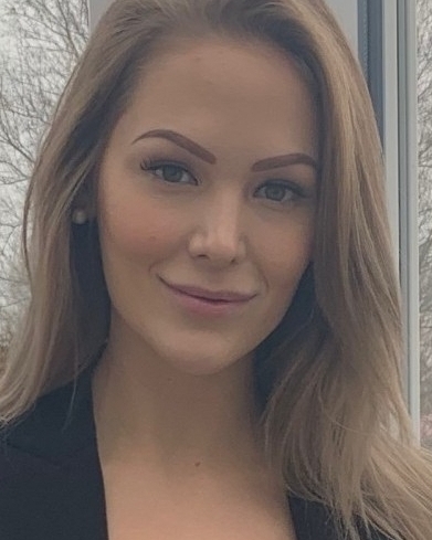 Profilbild von Nina