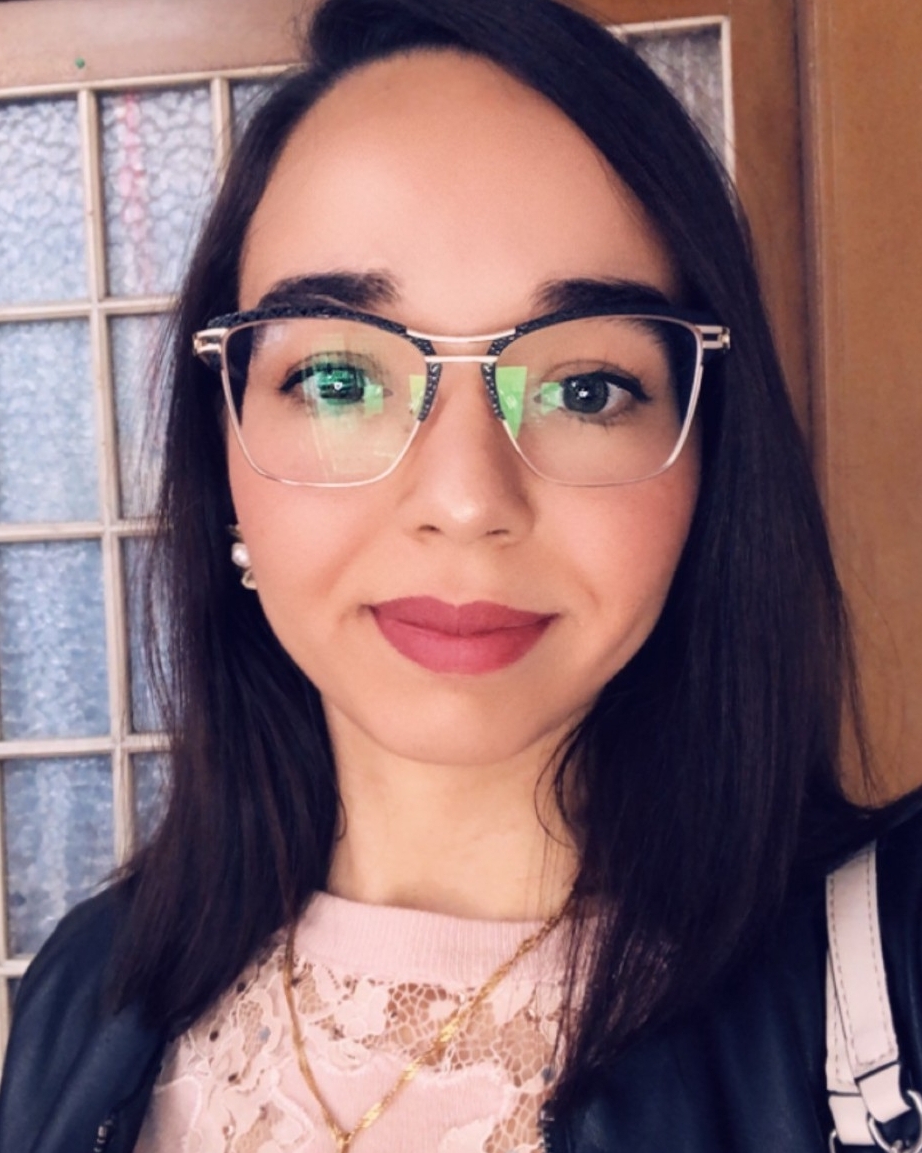 Profilbild von Yasmina