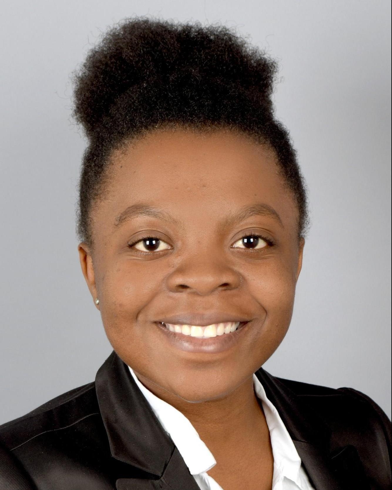 Profilbild von Loretta Douglas