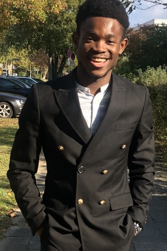 Weiteres Foto von Favour Tobenna