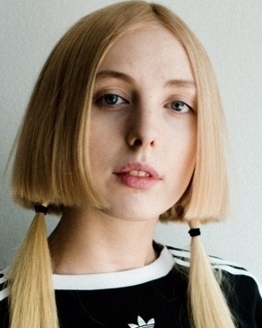 Profilbild von Stella Louise