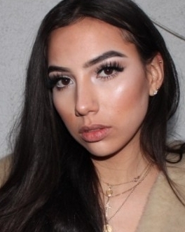 Profilbild von Angela