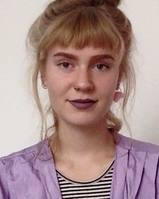 Profilbild von Lena
