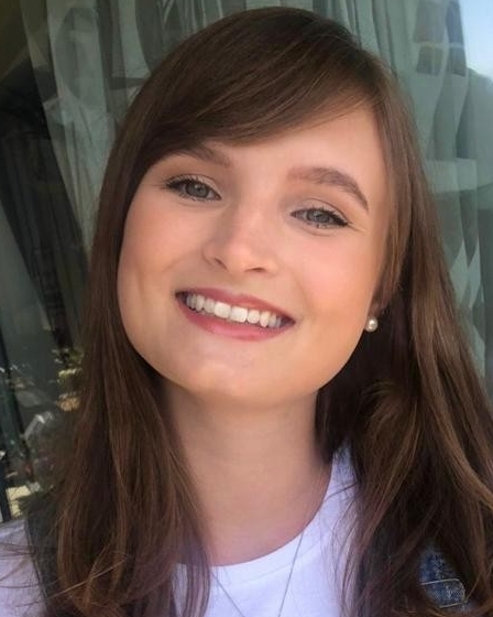 Profilbild von Nina