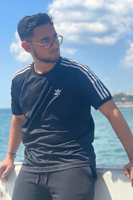 Weiteres Foto von Elyesa