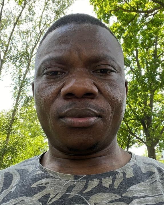 Profilbild von Papy Kiwonga