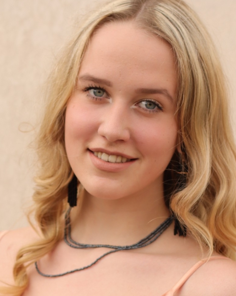 Profilbild von Axinia Margo