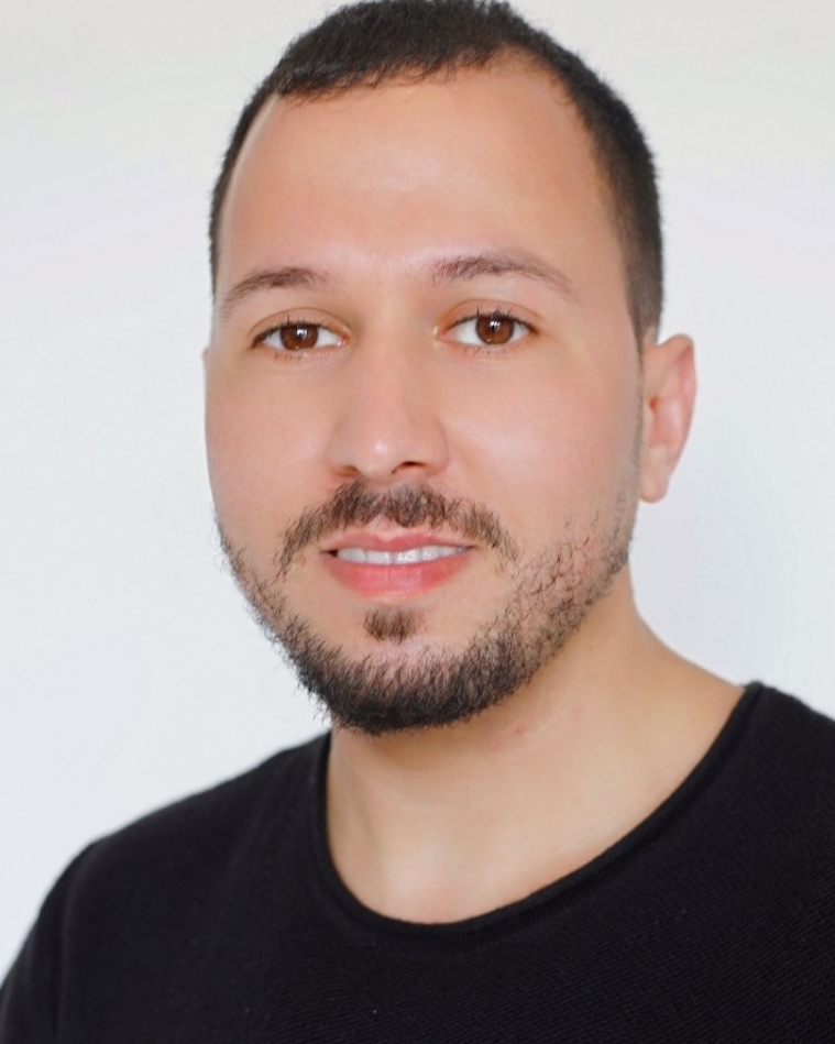 Profilbild von Adil