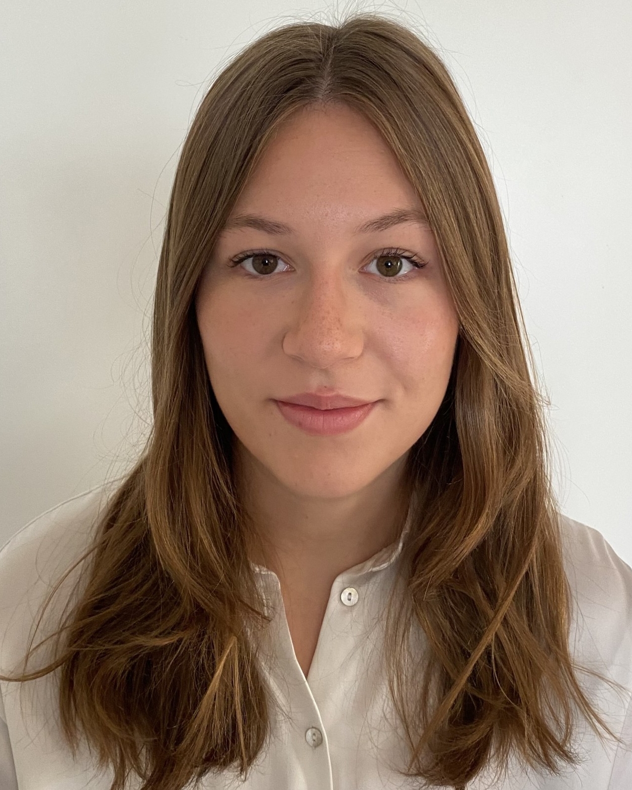 Profilbild von Perrine Anouck Katrin
