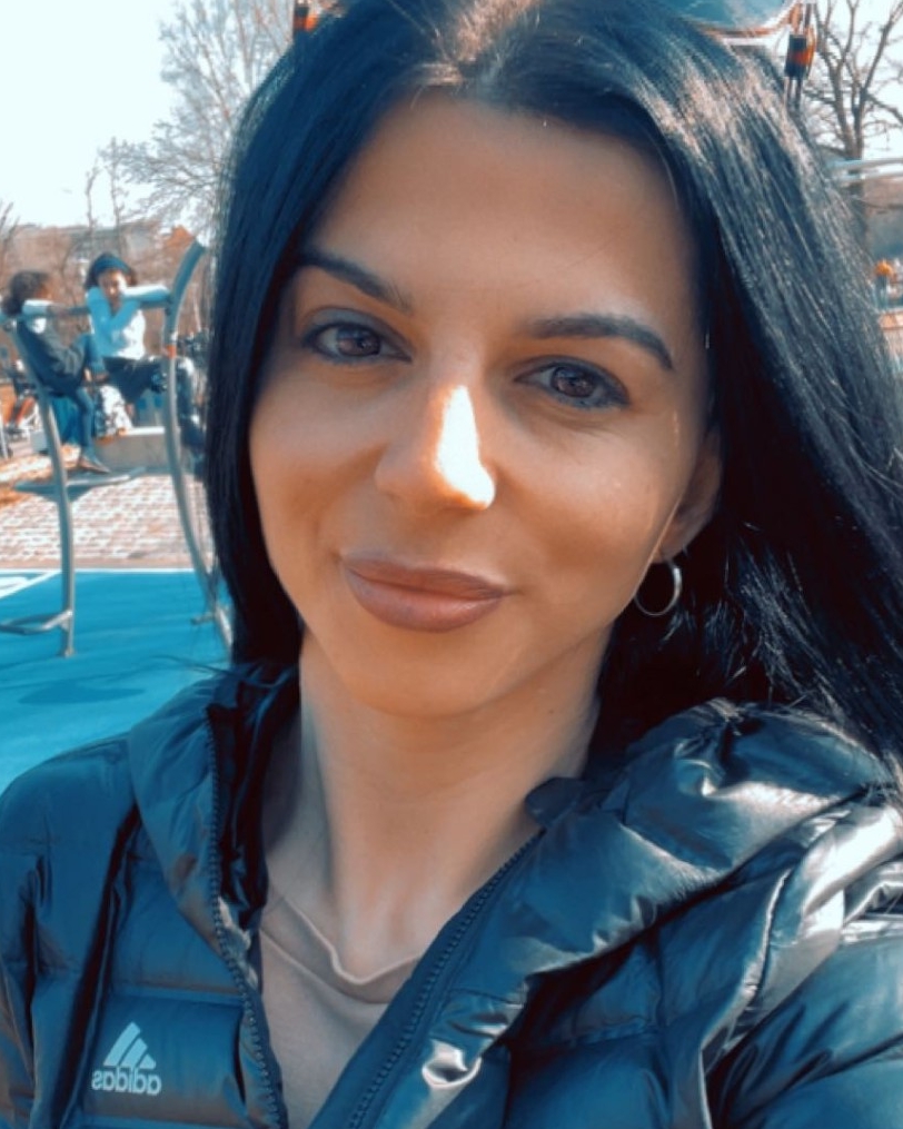 Profilbild von Nicoleta