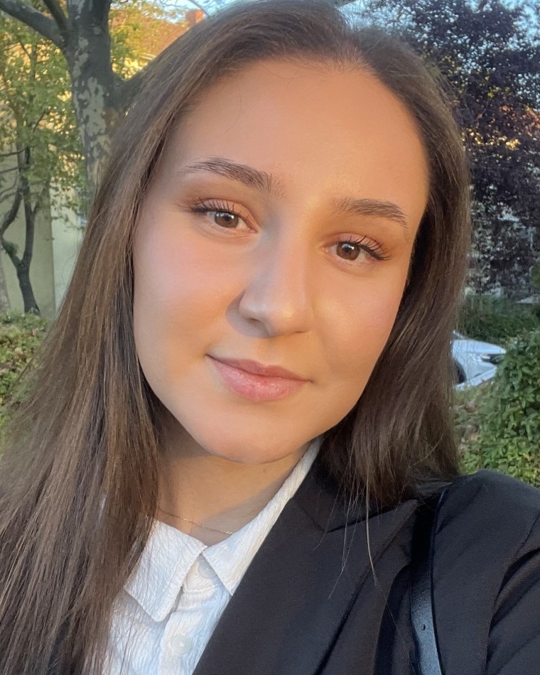 Profilbild von Aylin