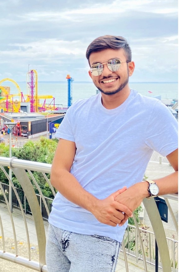 Weiteres Foto von Ayush Kishorbhai