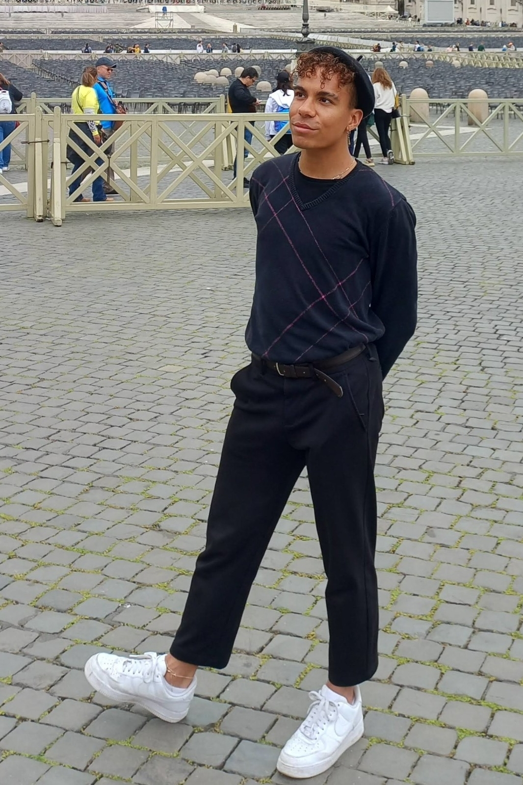 Weiteres Foto von Benjamin Osazee
