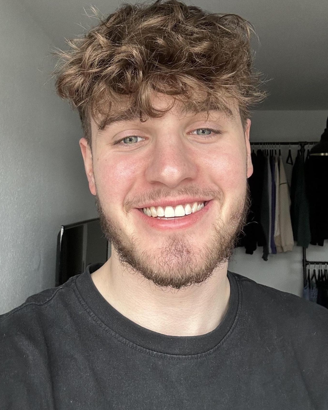 Profilbild von Jason