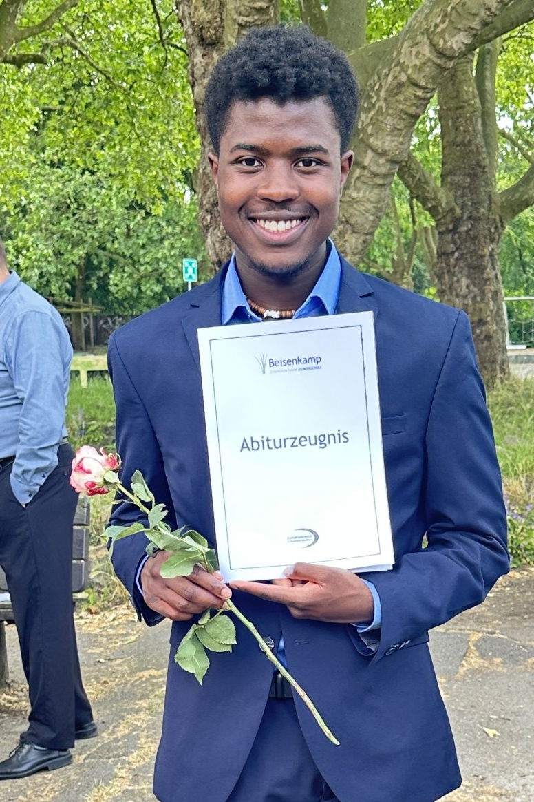 Weiteres Foto von Amas Lewis