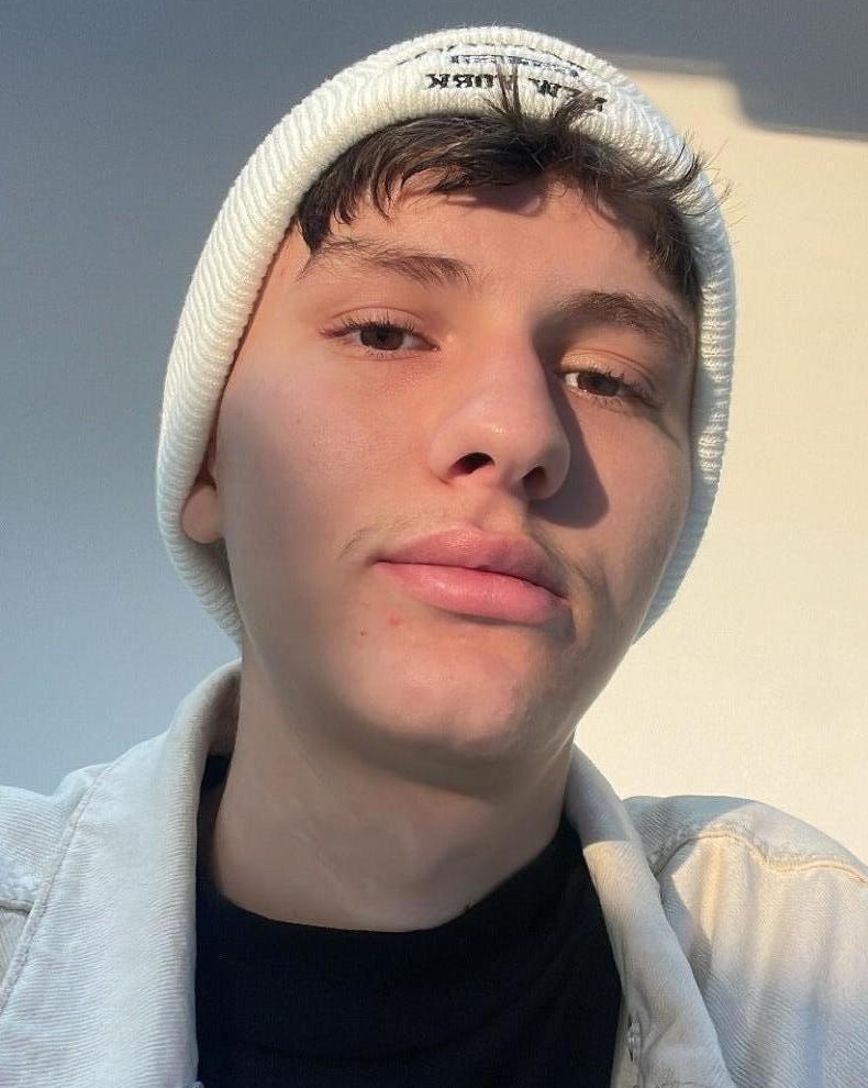 Profilbild von mouayed