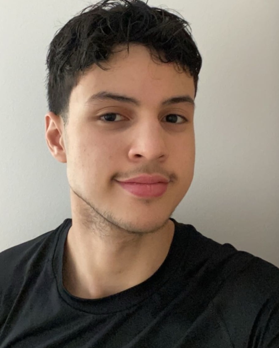Profilbild von Aziz