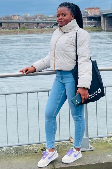 Weiteres Foto von Fleur Ashley