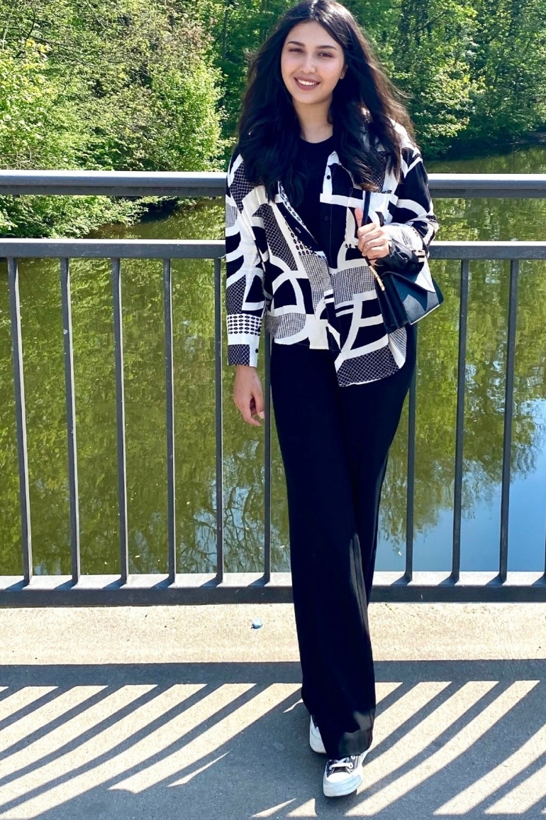 Weiteres Foto von Hadia