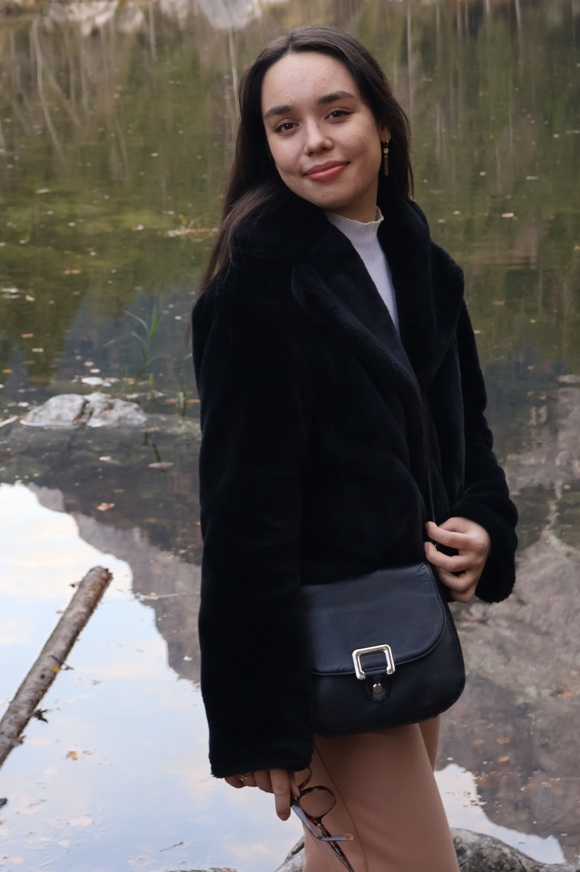 Weiteres Foto von Shakira Thanh