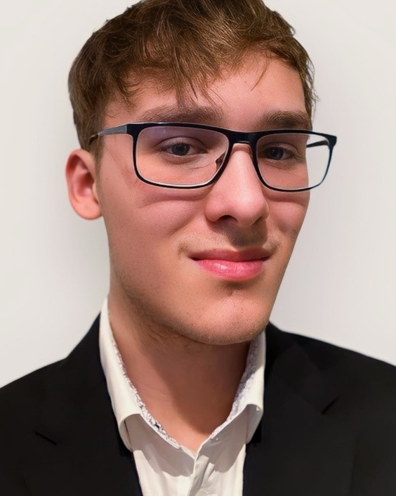 Profilbild von Adrian