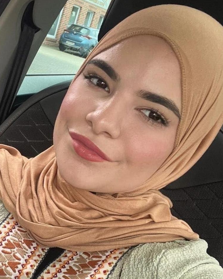 Profilbild von Zahraa