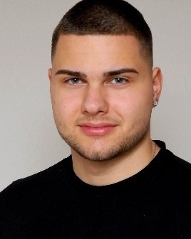 Profilbild von Florian Adrian