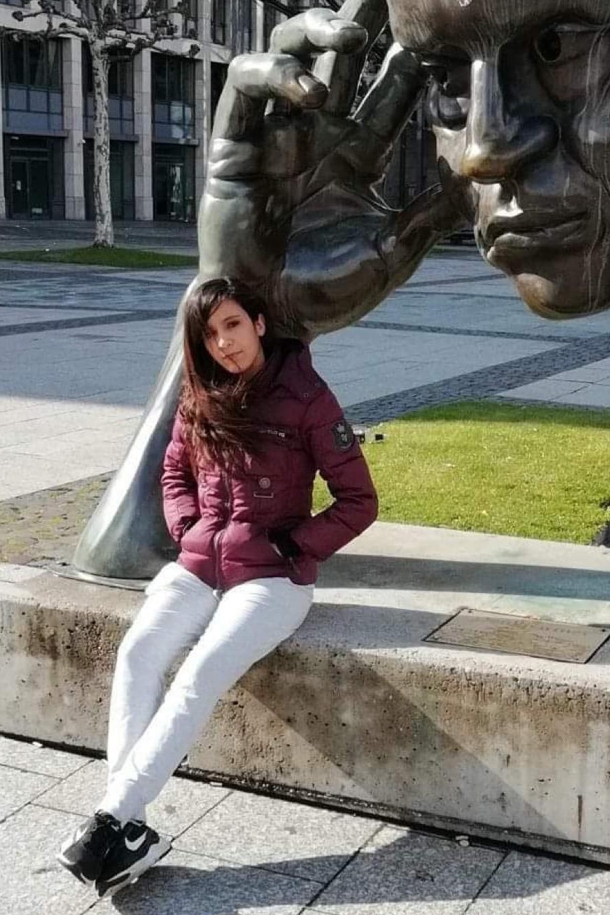 Weiteres Foto von Azza