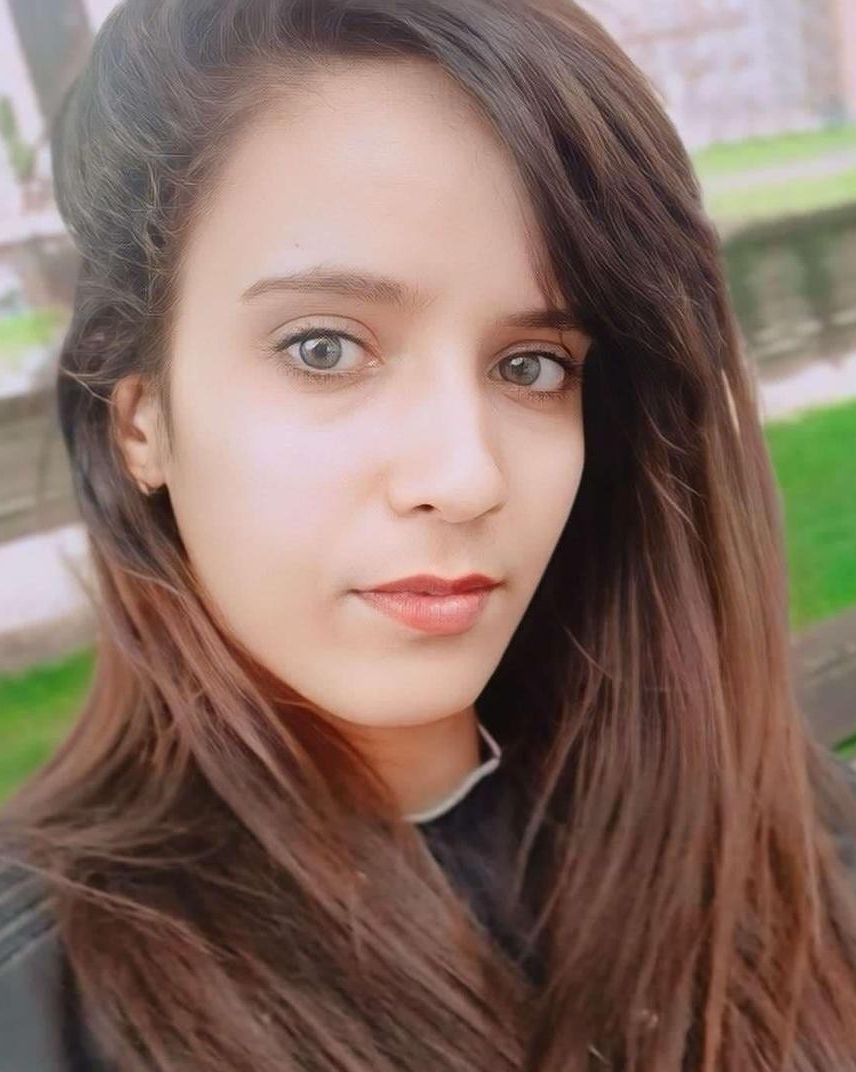 Profilbild von Azza