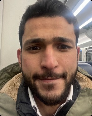 Profilbild von Aziz
