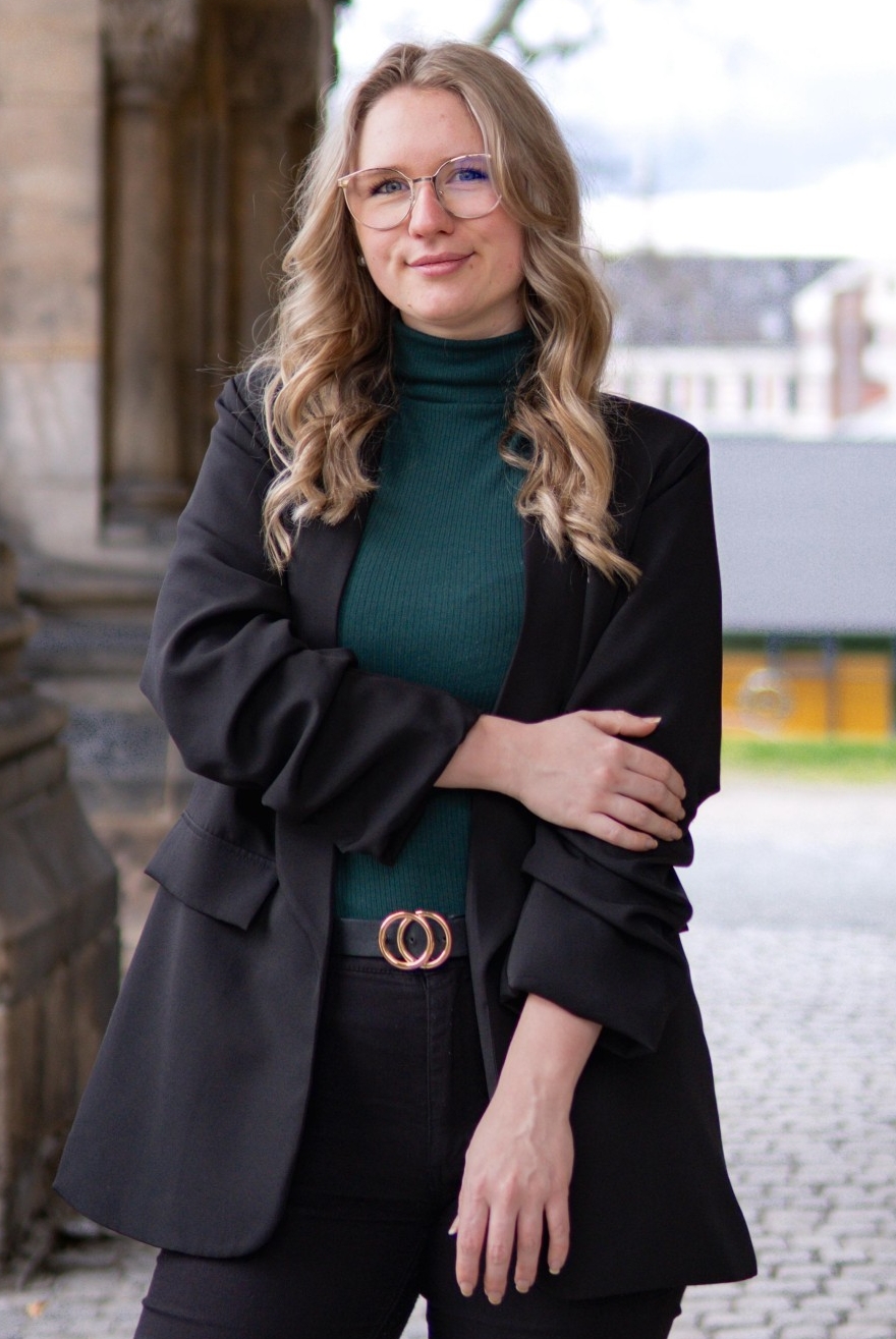 Weiteres Foto von Lina Carina