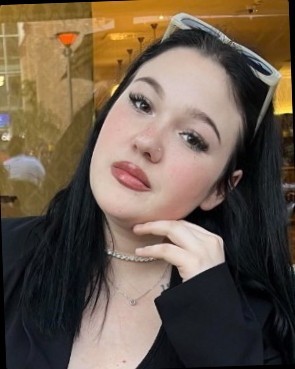 Profilbild von Larisa Alexia