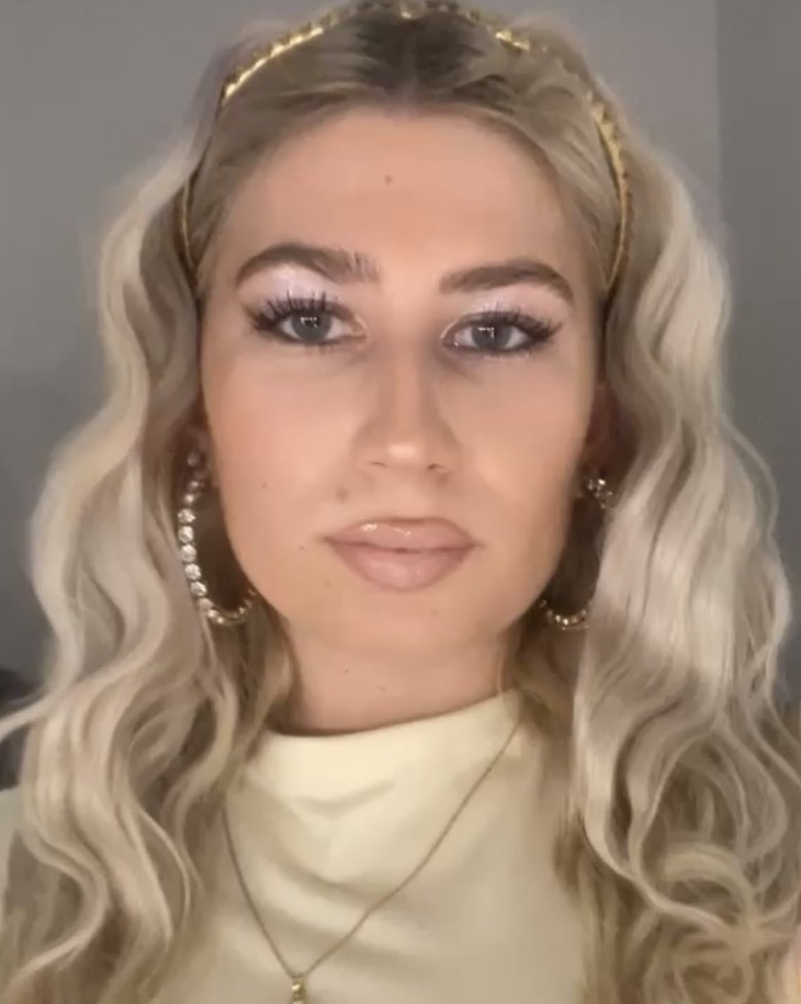 Profilbild von Louisa