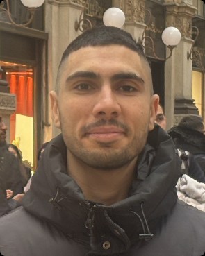 Profilbild von Ayoub