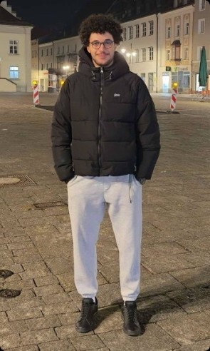 Weiteres Foto von Aziz