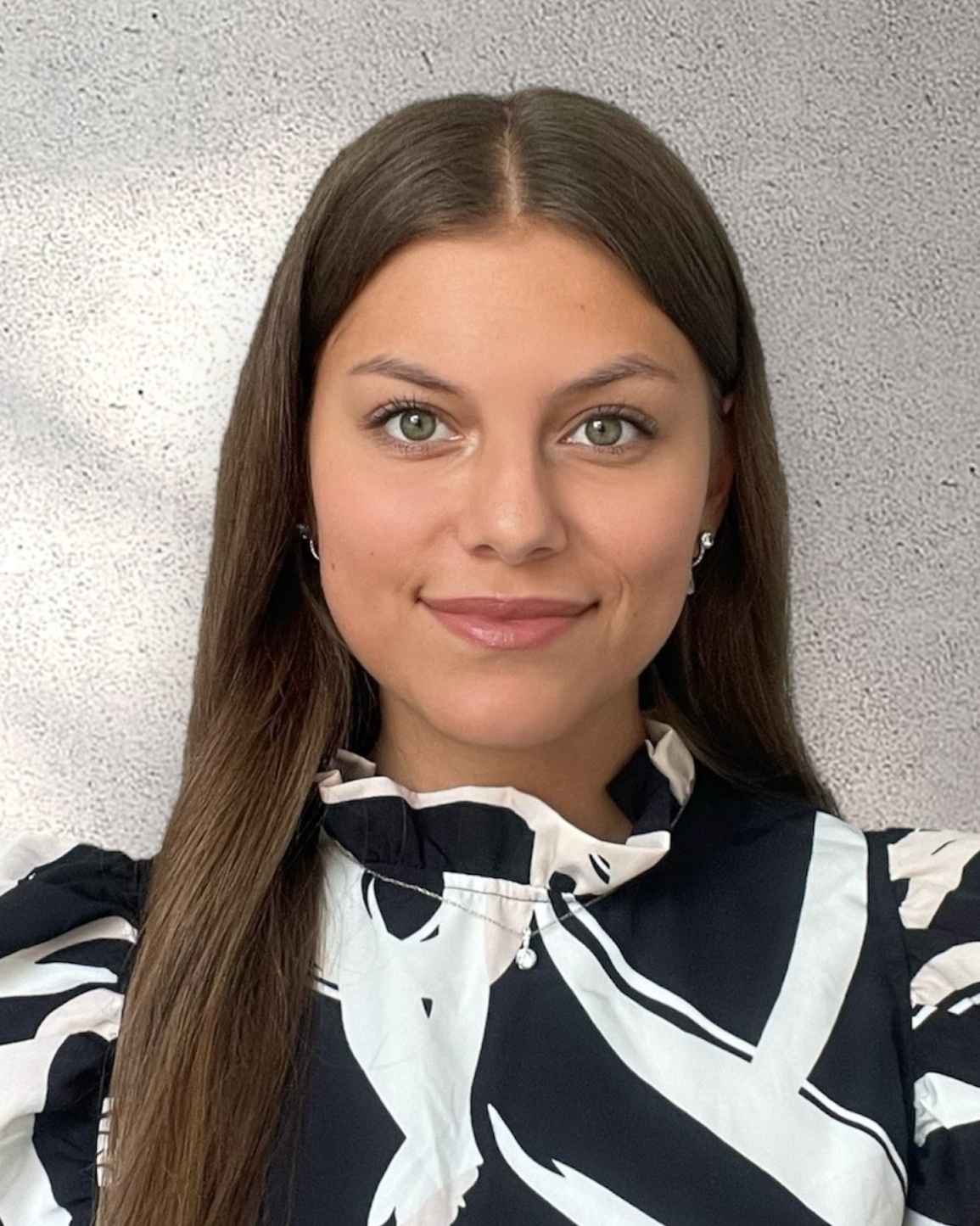 Profilbild von Sara Angela