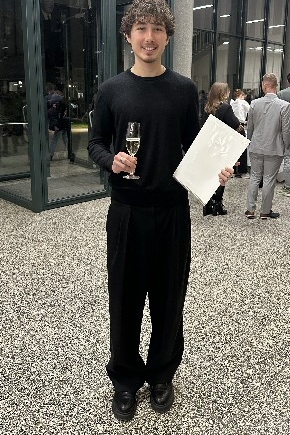 Weiteres Foto von Louis Sven