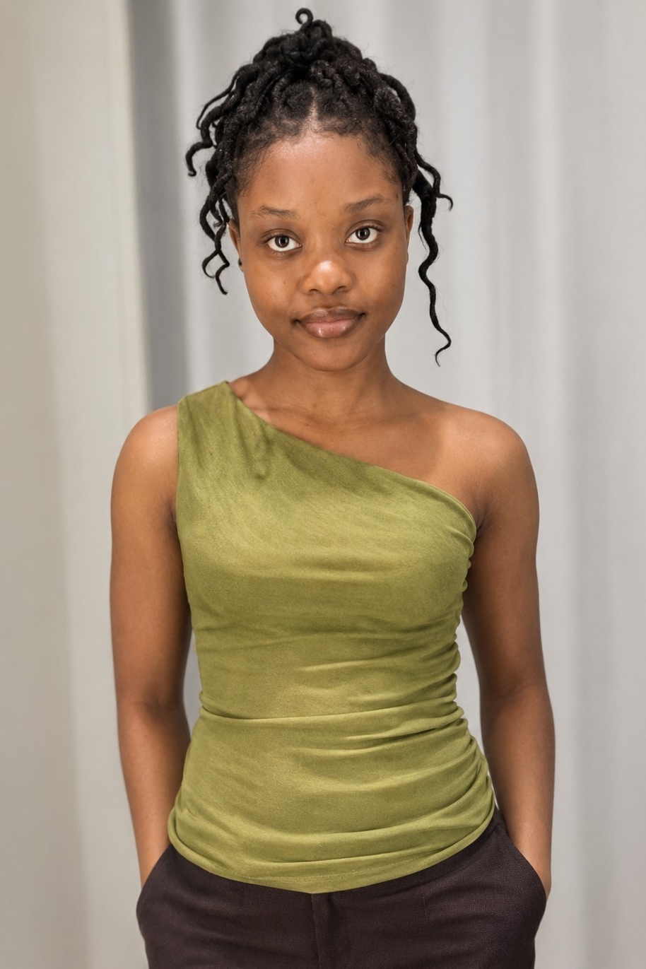 Weiteres Foto von Camila Tresor